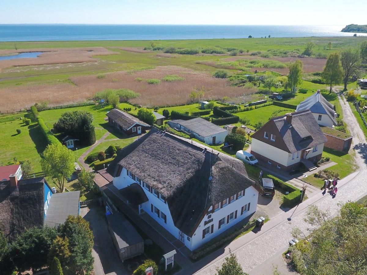 Haus Am Bodden Daire Groß Zicker Dış mekan fotoğraf